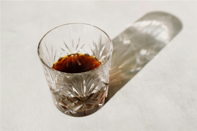 酒精性肝病：肝脏的＂沉默战争＂与科学守护